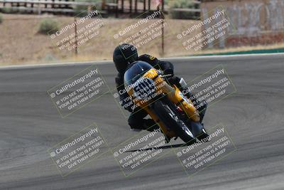 media/Apr-20-2025-AHRMA (Sun) [[393a79c373]]/Race/Group 7/Turn 4b/